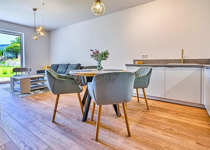 Polna A40 Blisko Stoku I Lasu - 5d Appartement